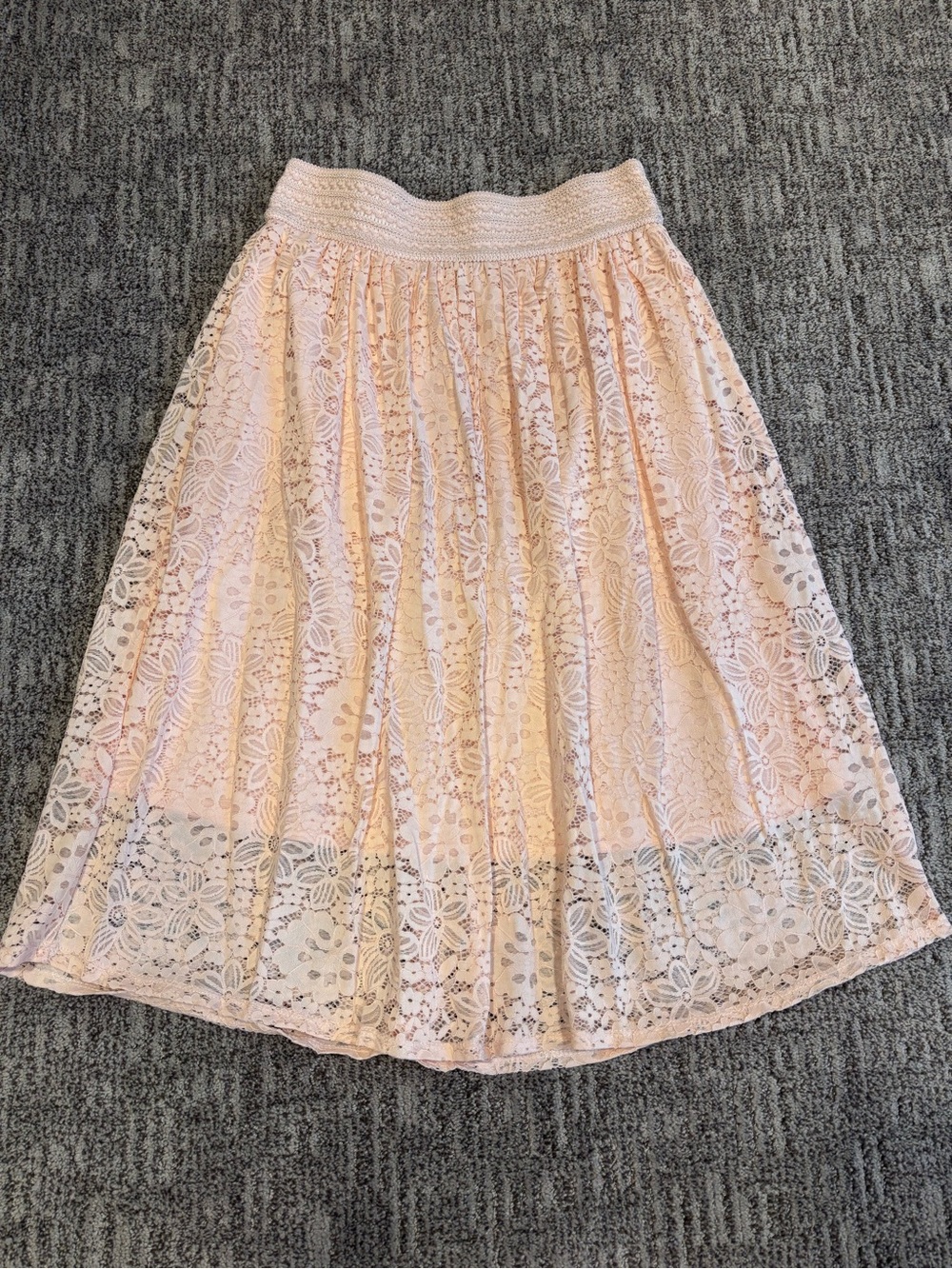 Women's Lace Midi Skirt - Blush Pink